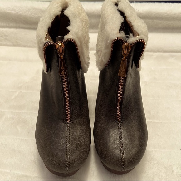 NEW Matt Bernson Brown Leather Zip Wedge Heel Bootie w/ Faux Sherpa Trim - Picture 5 of 16